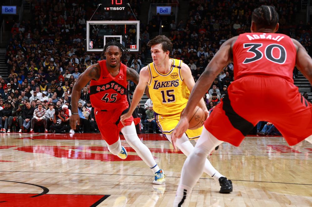 着边路进攻 着边路进攻